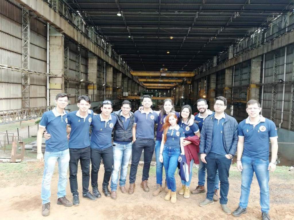 Visita técnica de los alumnos del 4to año de Ing. Electromecánica